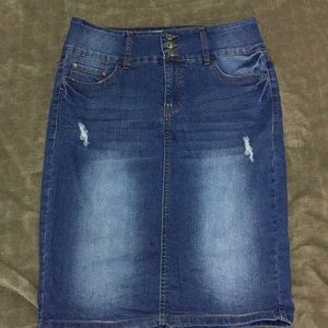 Denim skirt